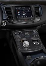 Chrysler 200 2015 года